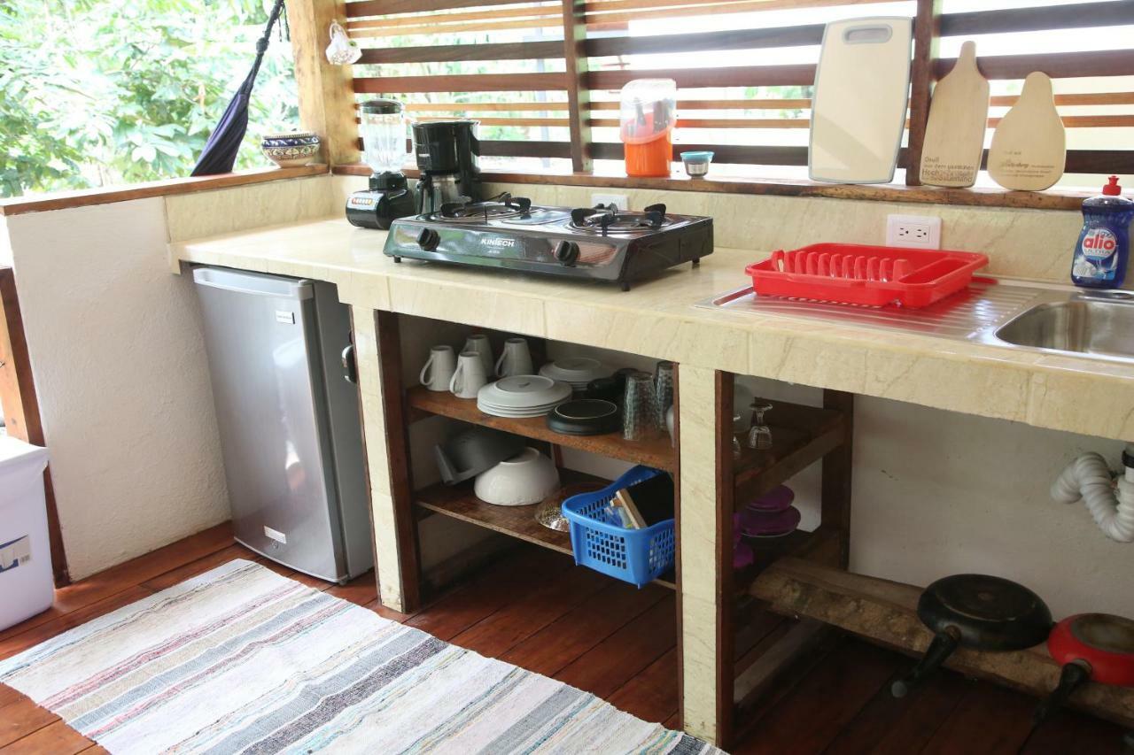 Green Corner Cahuita Εξωτερικό φωτογραφία